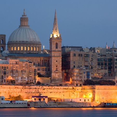 Balluta Bay Spacious Apt - 2Br Sliema Kültér fotó