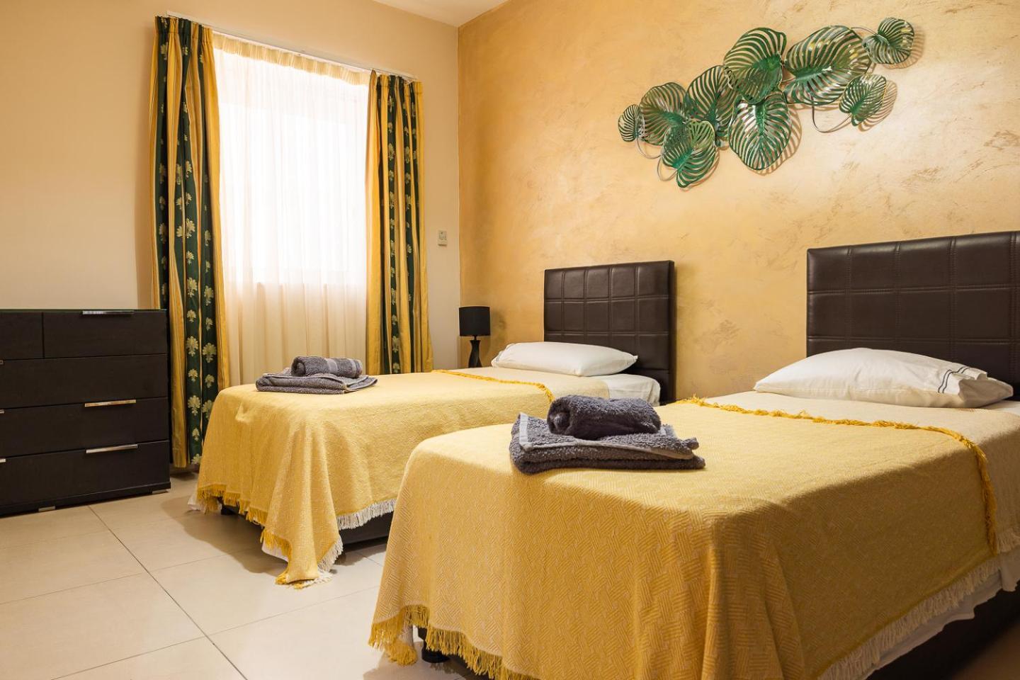 Balluta Bay Spacious Apt - 2Br Sliema Kültér fotó
